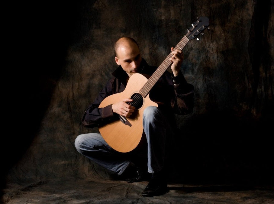 How to Buy a Great Acoustic Guitar - Gsus4