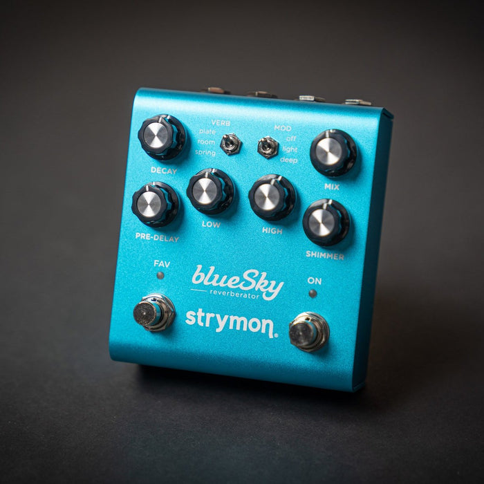 Strymon | BlueSky V2 | Reverberator Pedal | w/ Analogue JFET & ARM DSP