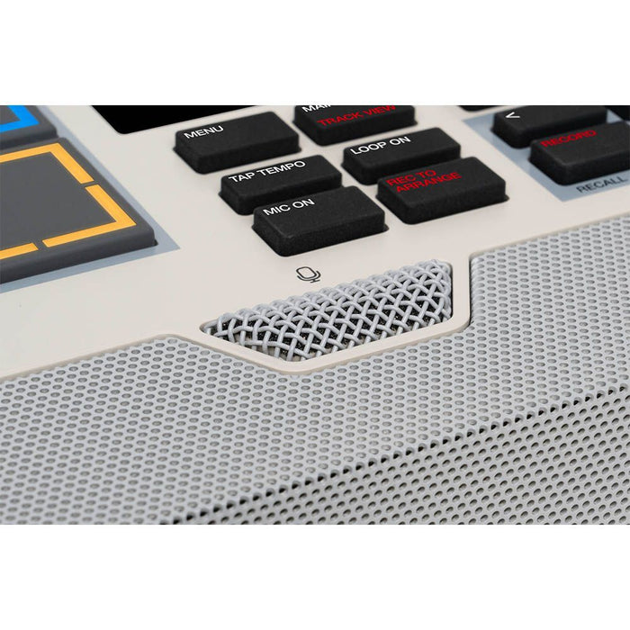 AKAI | MPC Live 3 Retro Version | Next - Gen Standalone Music Production Centre | Battery Powered (69/MPC-L3-RETRO) - Gsus4