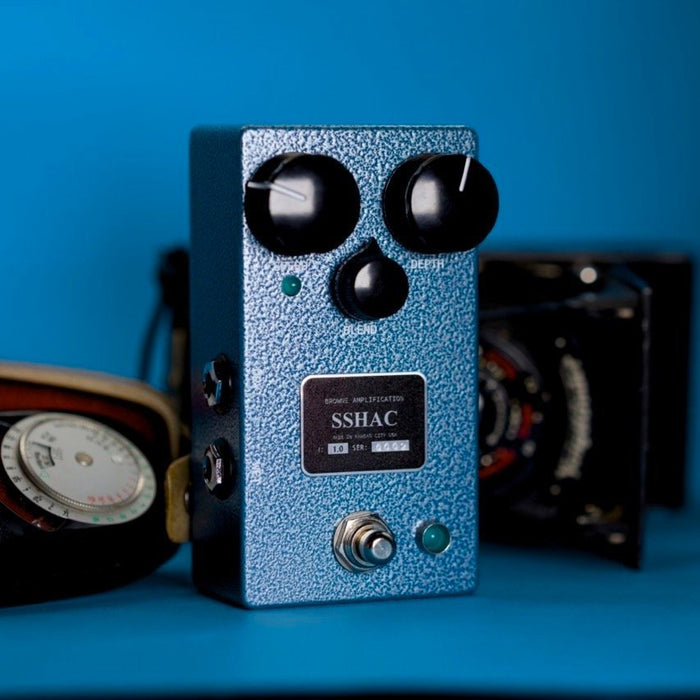Browne Amp | SSHAC | Sky Snake Hawk Attack Chorus / Vibrato Pedal | Pre - Order (Ships April 2025) (Browne - SSHAC) - Gsus4