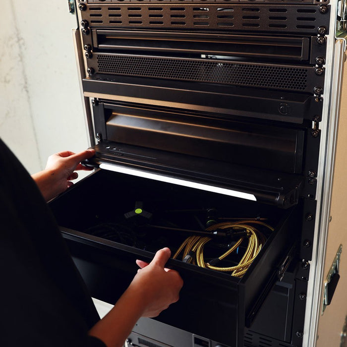 Gravity | GLEDSTICK | Battery Powered Dimmable LED Bar | w/ Magnetic Attachment & USB - C Charging (GRA - GLEDSTICK1B) - Gsus4