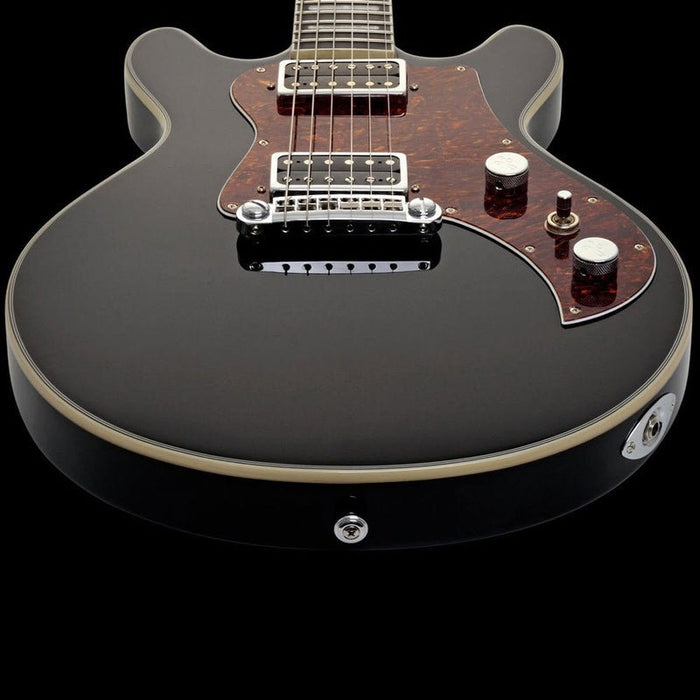 Hagstrom Megin Electric Guitar in Black Gloss (HSMEGINBLK) - Gsus4