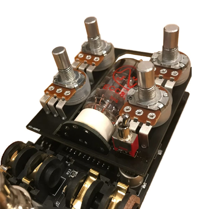 HTJ-WORKS | Royal Oldies | Ampeg SVT Inspired 12AX7 Tube Driven