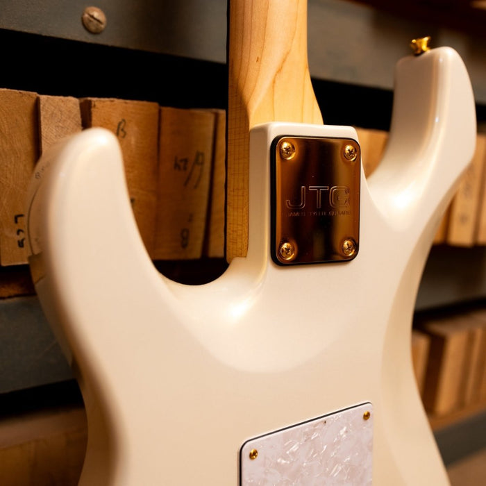 James Tyler | JTG - MK1 | Modern HSS Axe | White Pearl (JTG-MK1-White-Pearl) - Gsus4