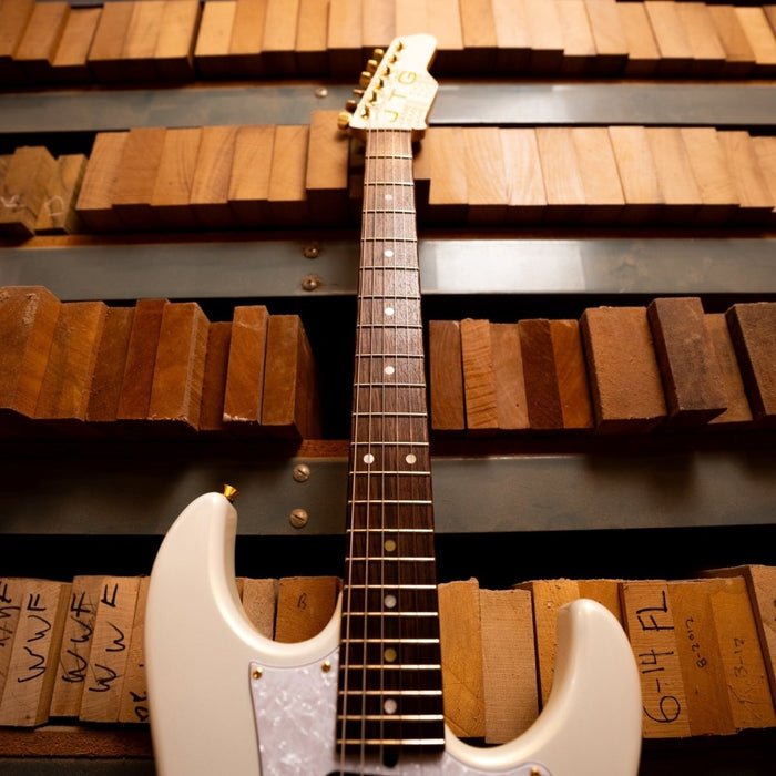 James Tyler | JTG - MK1 | Modern HSS Axe | White Pearl (JTG-MK1-White-Pearl) - Gsus4