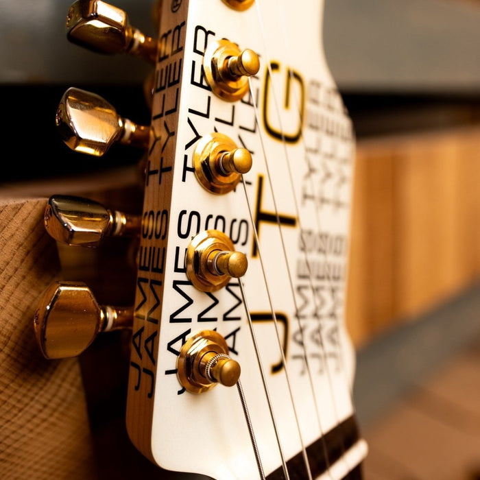 James Tyler | JTG - MK1 | Modern HSS Axe | White Pearl (JTG-MK1-White-Pearl) - Gsus4