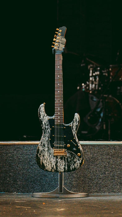 James Tyler | USA | Studio Elite HD | HSS | Black Shmear (JT - USA - BLK - SHMR) - Gsus4