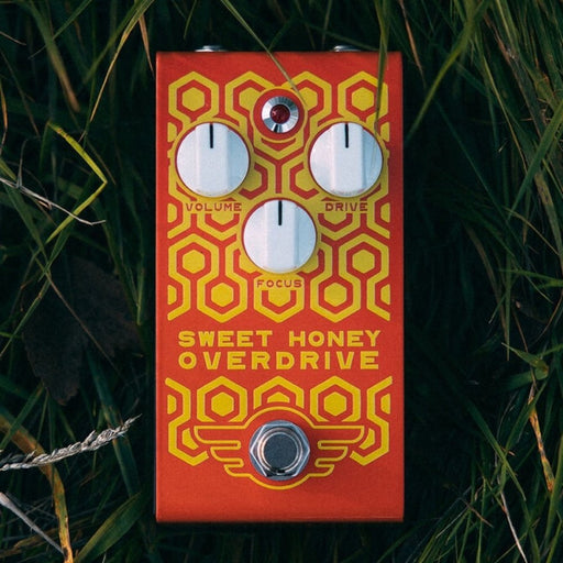 Mad Professor | HANDWIRED Sweet Honey Overdrive | A Touch Sensitive Low Gain Overdrive (MAD-SWHoney-HW) - Gsus4
