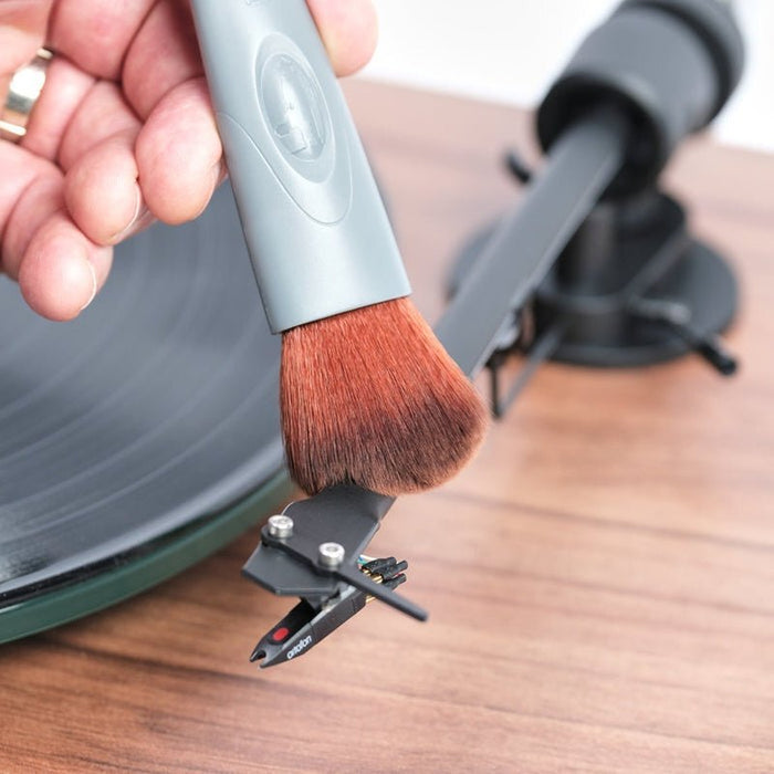Music Nomad 6 'n 1 Vinyl Record Cleaning & Care Kit (MN890) - Gsus4