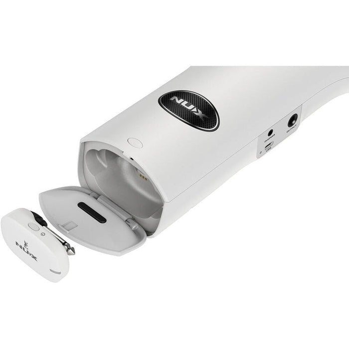 NUX NES-1 Digital Wind Instrument in White (NXNES1WH) - Gsus4