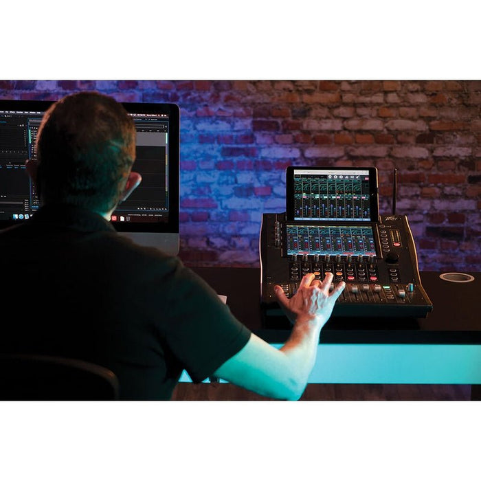 Peavey Aureus Series "AUREUS28" Digital 28-Channel Mixer with WiFi & Bluetooth (PVAUREUS28) - Gsus4