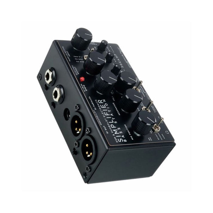 DSM & Humboldt | Simplifier Bass Station | Preamp, Power Amp SIM, Stereo Cab SIM & DI Out