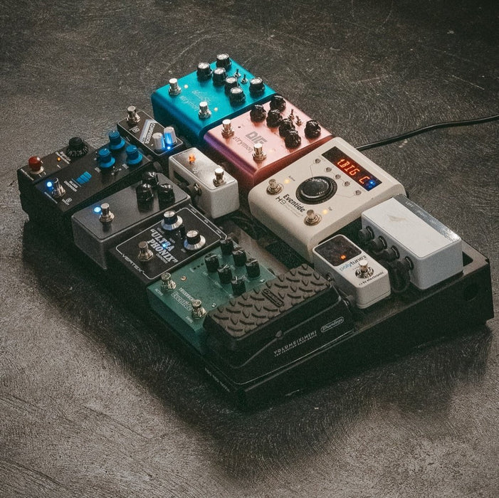 TourGear Designs | Flat Audio Patch Cable | TS Mono to TS Mono | S Shape (TGD CBL FP 3 S) - Gsus4