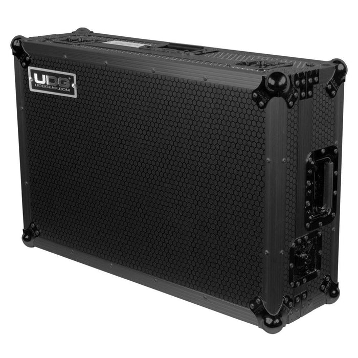 UDG Ultimate Flight Case Denon DJ SC Live 2 Plus w/ Wheels (Black) (63/F - U91080BL) - Gsus4