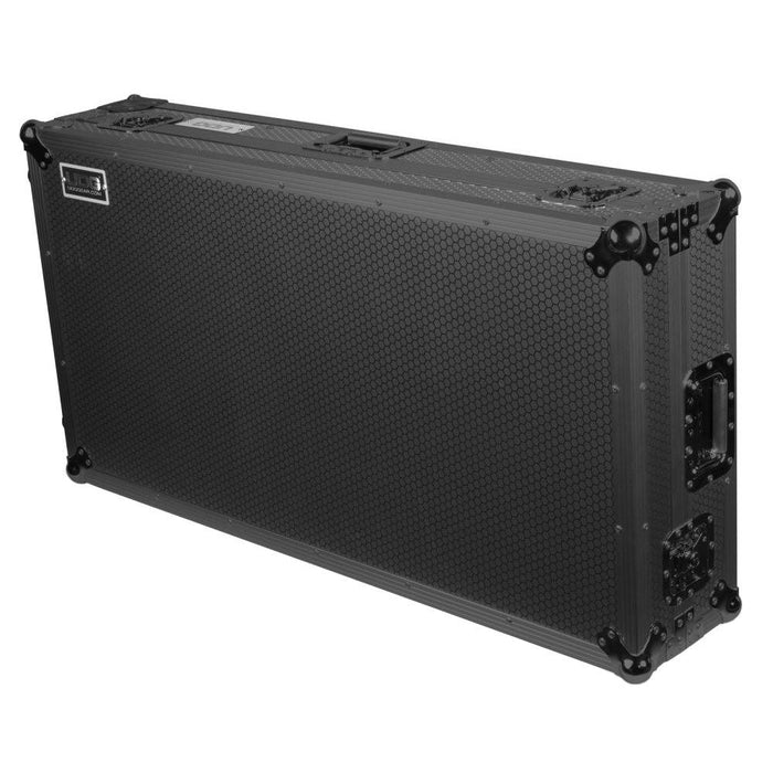 UDG Ultimate Flight Case Set Denon DJ SC5000 / X1800 w/ Wheels (Black) (63/F - U91046BL) - Gsus4