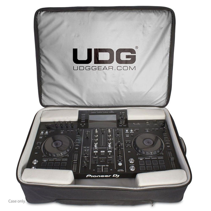 UDG Urbanite MIDI Controller Backpack - Extra Large (Black) (63/U7203BL) - Gsus4