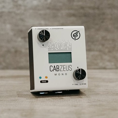 GFI System | CabZeus MONO | Speaker Cabinet Simulator & DI Box | XLR Output - Gsus4