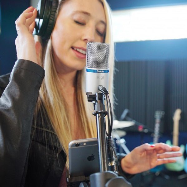 IK Multimedia | iRig Mic Studio | iOS/USB Condenser Mic | Silver - Gsus4