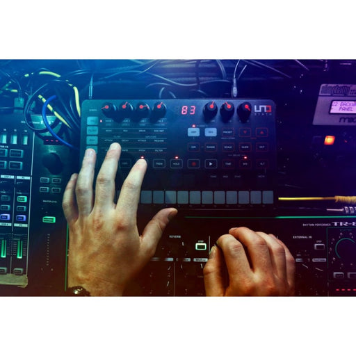 IK Multimedia | UNO Synth | Analog Desktop Synth | Powered by Sound Machines - Gsus4