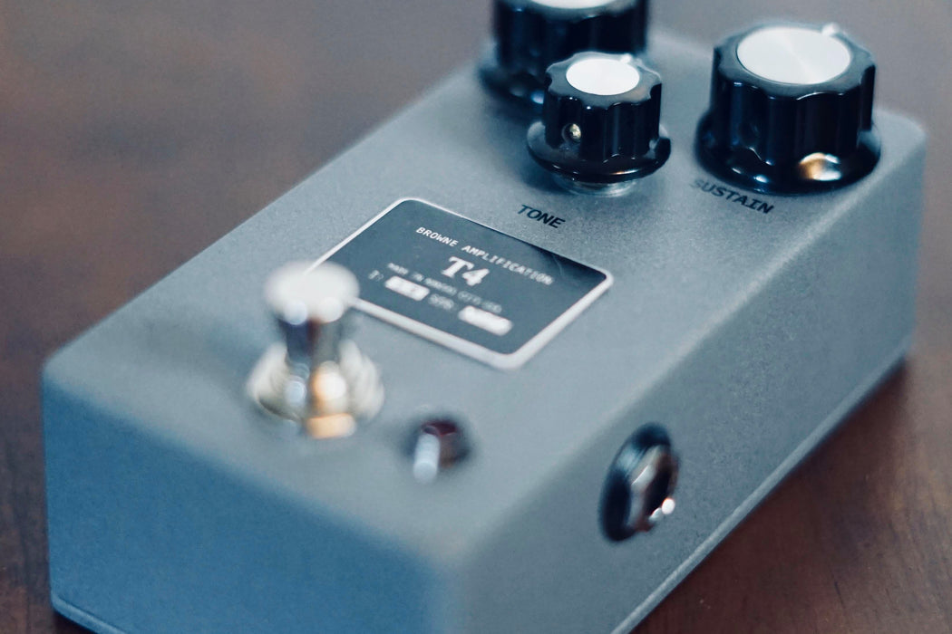 Browne Amplification | T4 | Classic 4 Transistor Fuzz