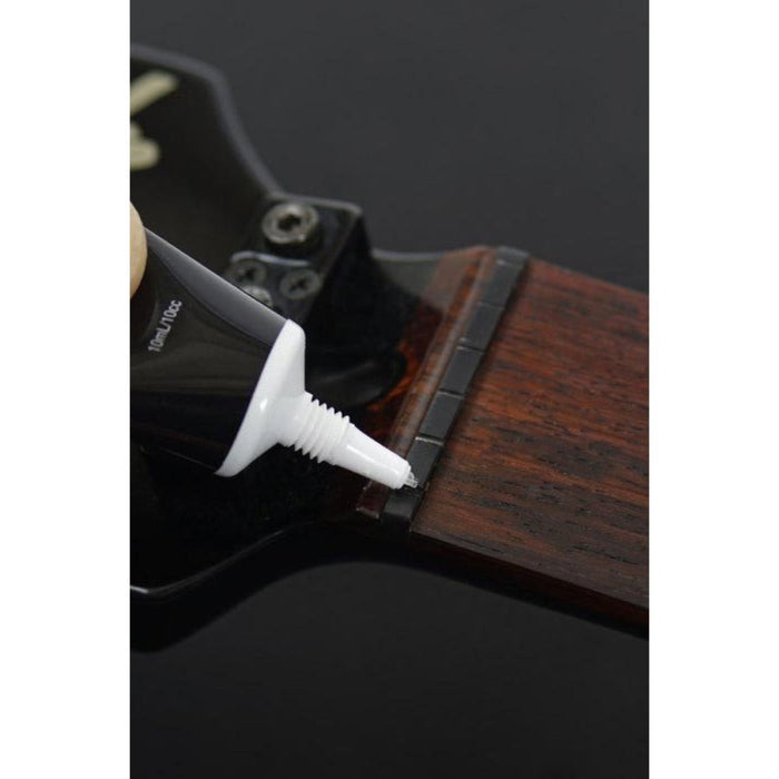 Music Nomad | MN106 | Tune - It Lubricant | Stay In Tune & Reduce String Breakage | 10ml (MN106) - Gsus4