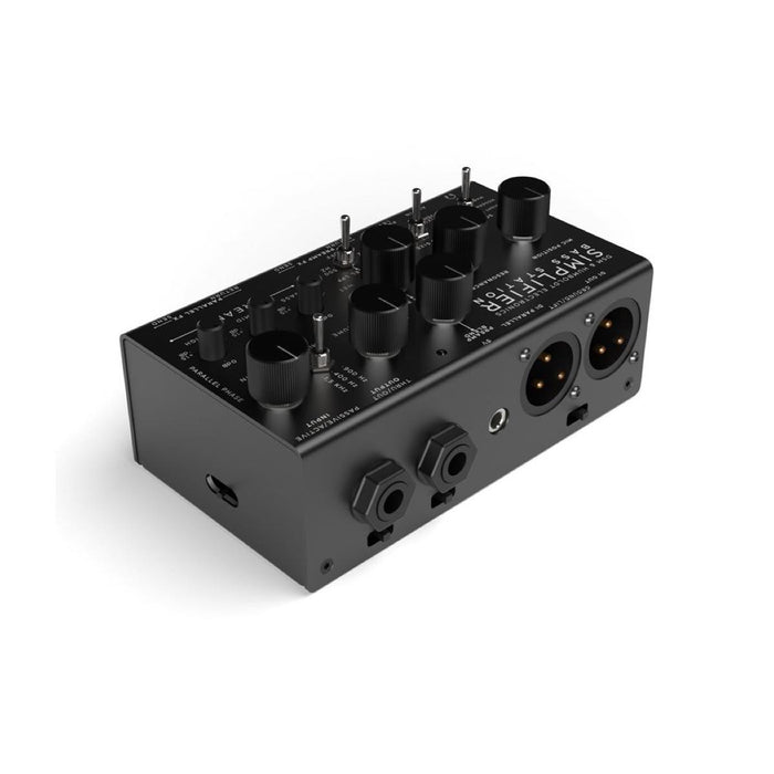DSM & Humboldt | Bass Station SIMPLIFIER | Preamp, Power Amp SIM, Stereo Cab SIM & DI Out